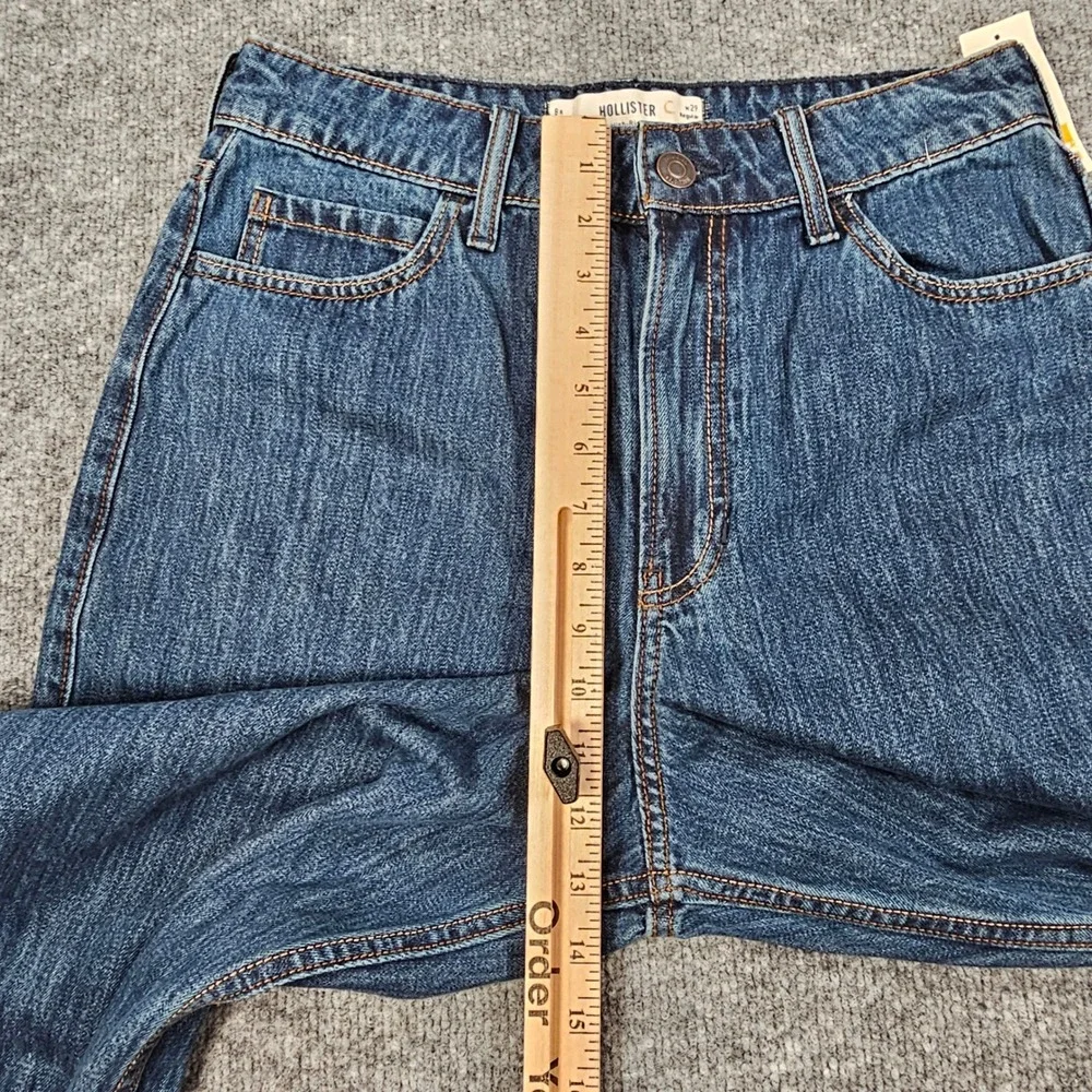 Hollister Ultra High Rise Baggy Jeans Womens Size 8R W29 Regular Medium Wash New